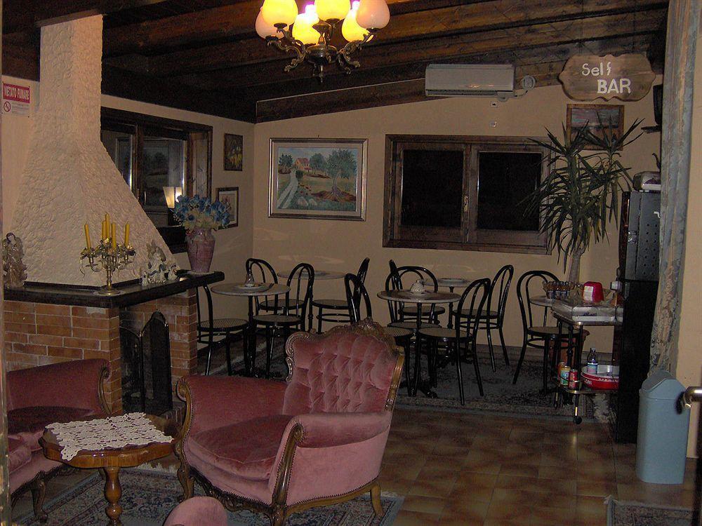 Bed & Breakfast Santa Fara Bari Luaran gambar