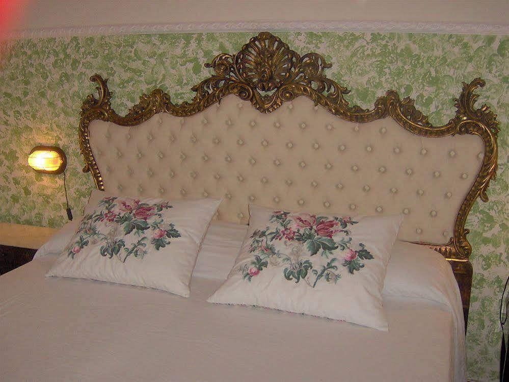 Bed & Breakfast Santa Fara Bari Luaran gambar